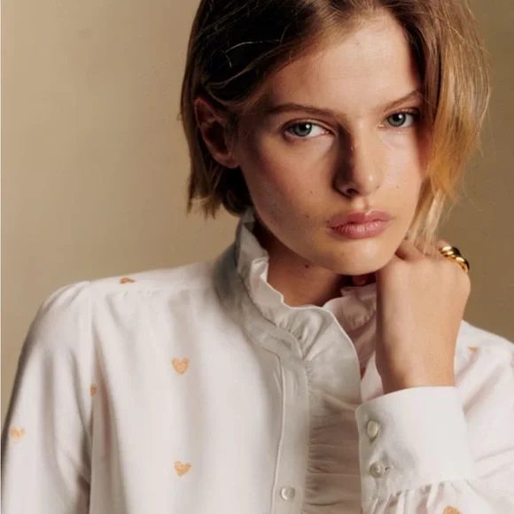 NWT NEW Sezane Chlo Blouse with Gold Heart Embroidery 34 - Picture 4 of 15